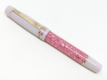 Carina Hapalua in Pink Starflake with Extra Light Ghost Lavender Resin