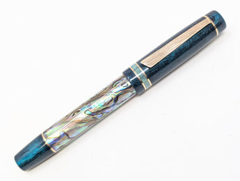 Carina Hapalua 13 in Silver Abalone w/ Aquifer Resin