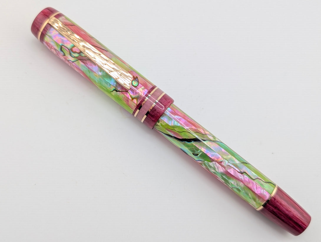 Ragazzone in Lily Abalone w/ Maroon Lipstick Resin