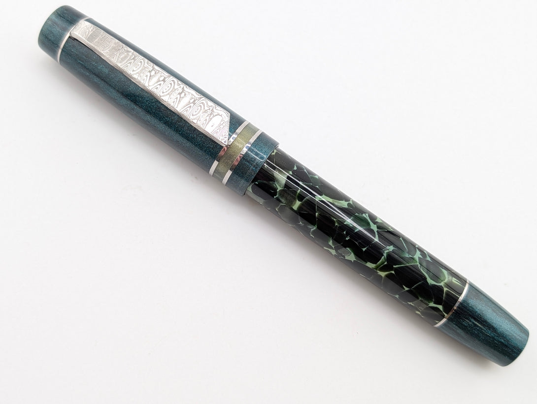 Carina 15 in Conway Stewart Medium Green w/ Veridian Resin - Damascus Steel